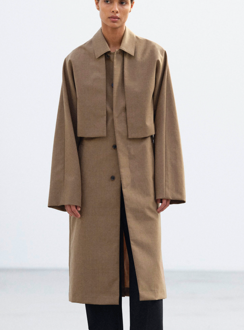 AURALEE Bonded Tropical Wool Layered Collared Coat in Brown