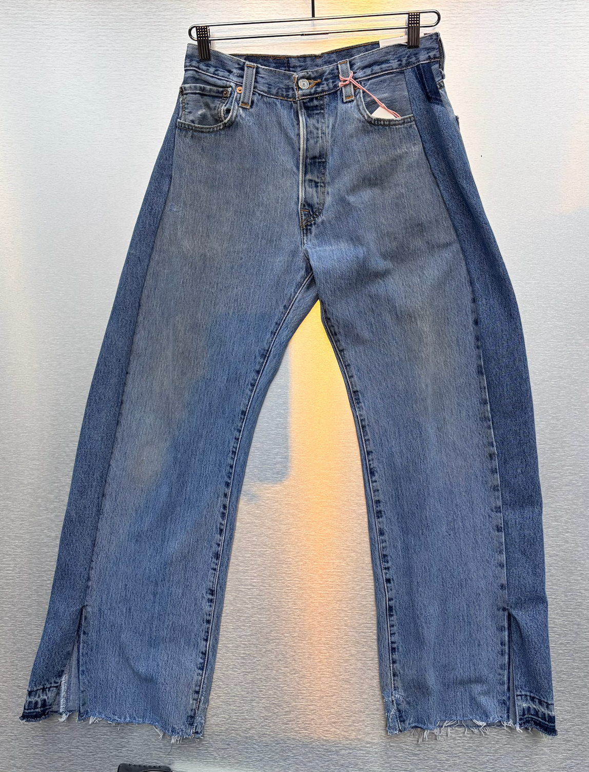 B SIDES Slim Lasso in Vista Blue